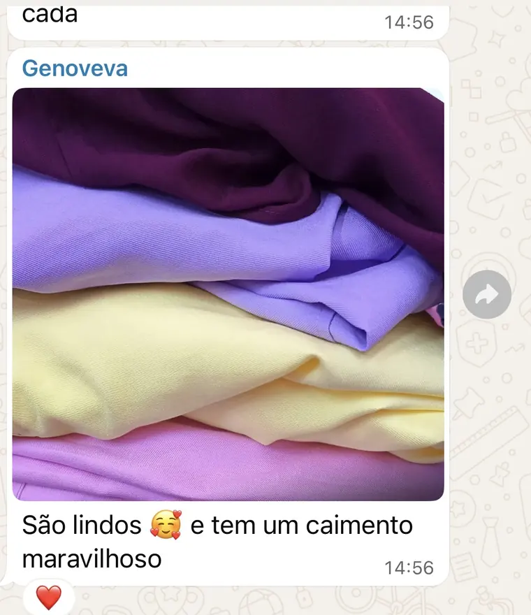 Depoimento real de cliente elogiando as peças e o caimento